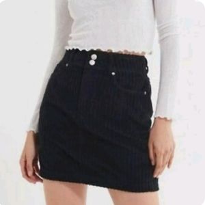BDG Urban Outfitters Black Corduroy Cord Mini Skirt w/Pockets Size Medium